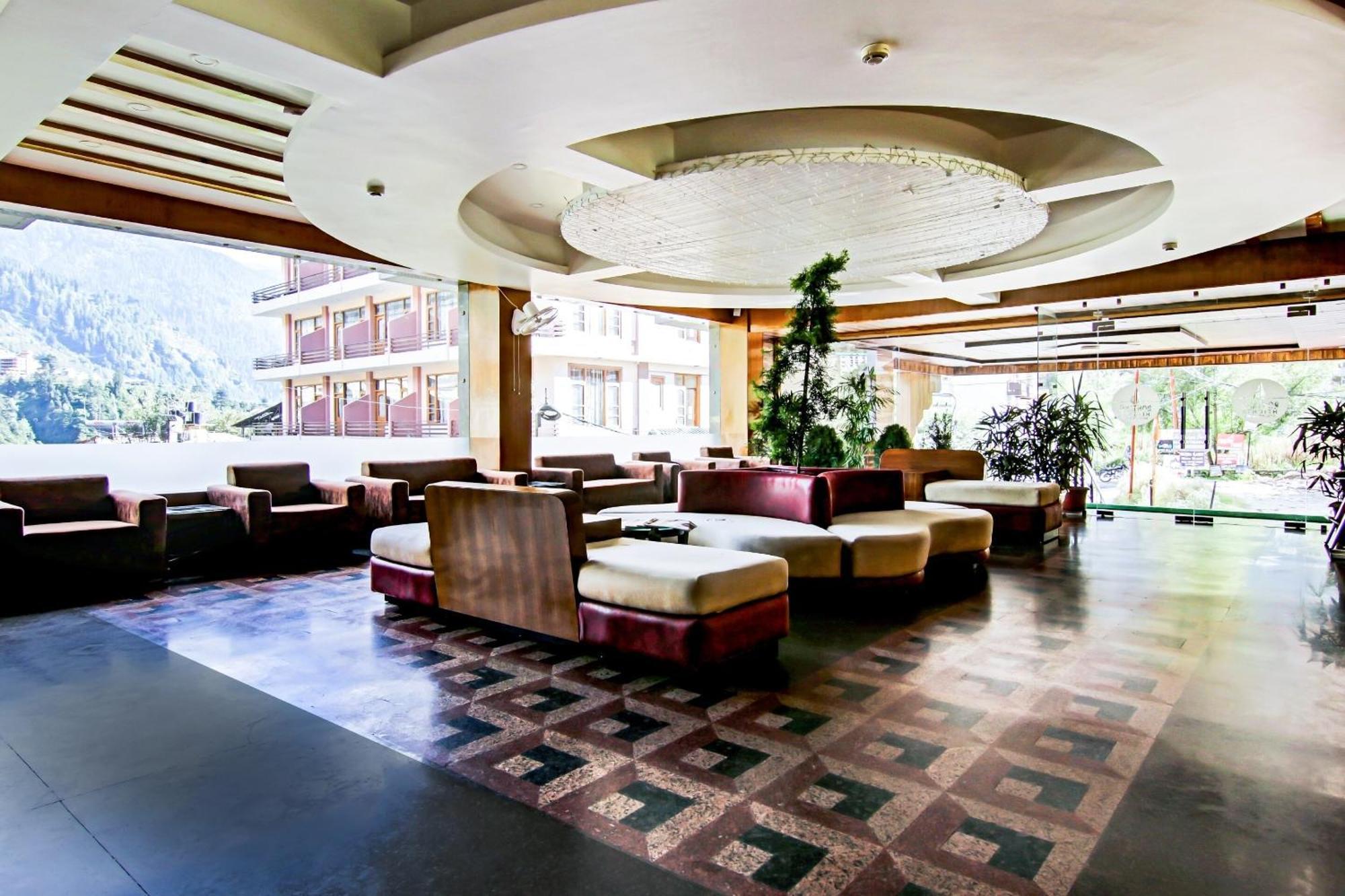 Townhouse Oak Rohtang Heights Hotel Manāli Екстериор снимка