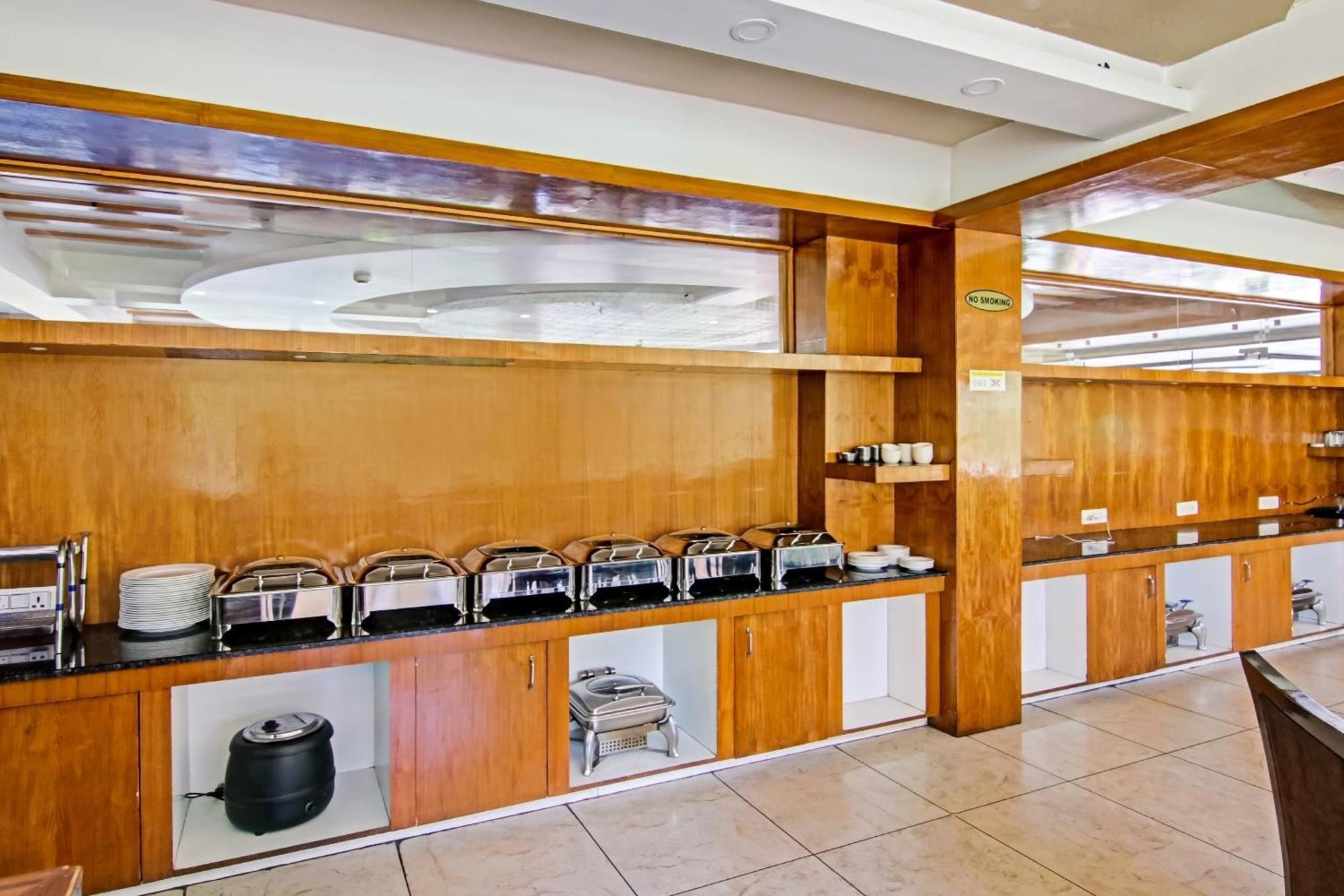 Townhouse Oak Rohtang Heights Hotel Manāli Екстериор снимка